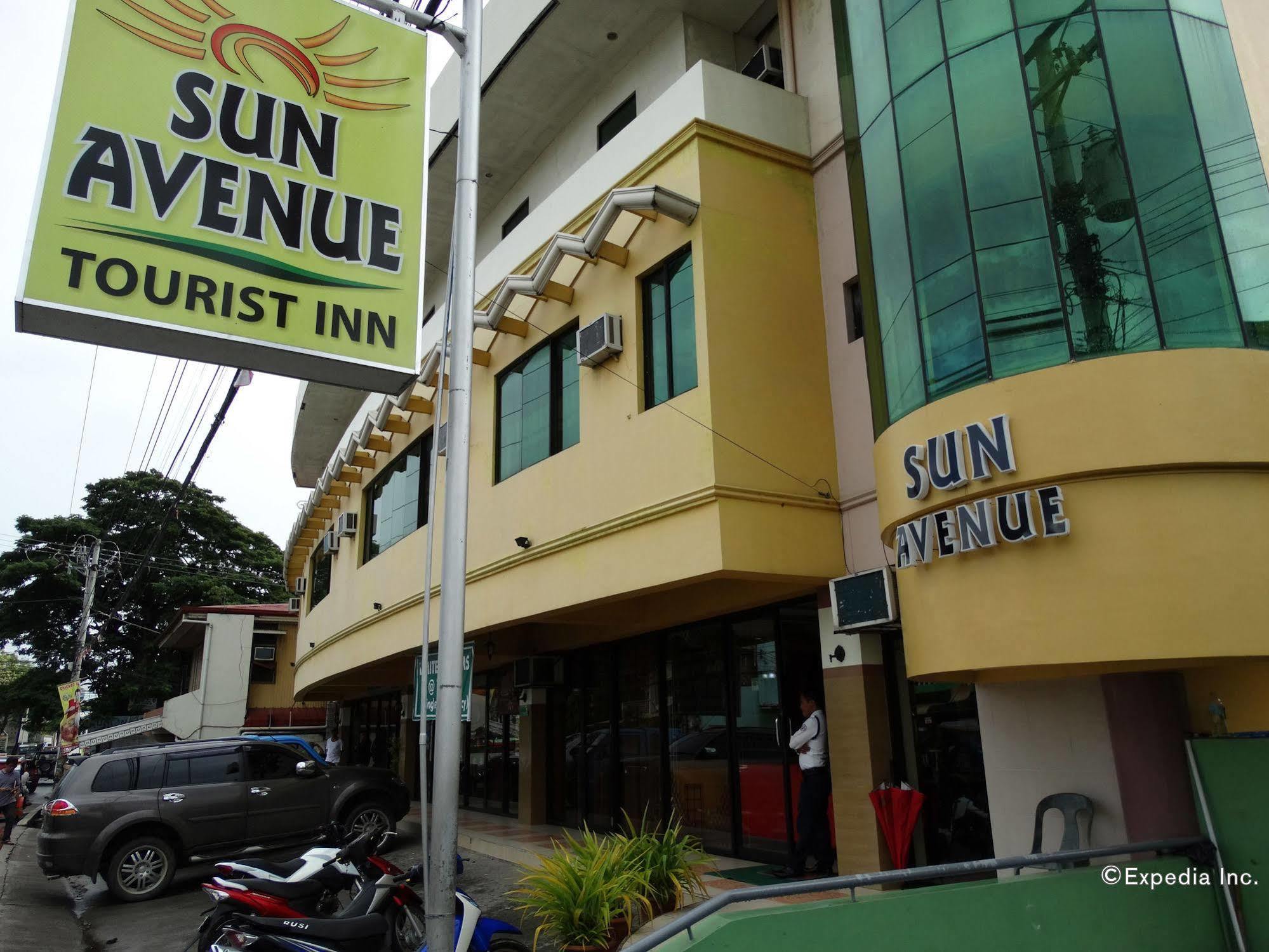 Sun Avenue Tourist Inn & Cafe Ταγκμπιλαράν Εξωτερικό φωτογραφία